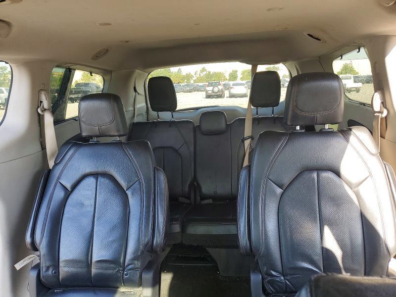 2019 CHRYSLER PACIFICA TOURING L — Фото 10 из 13