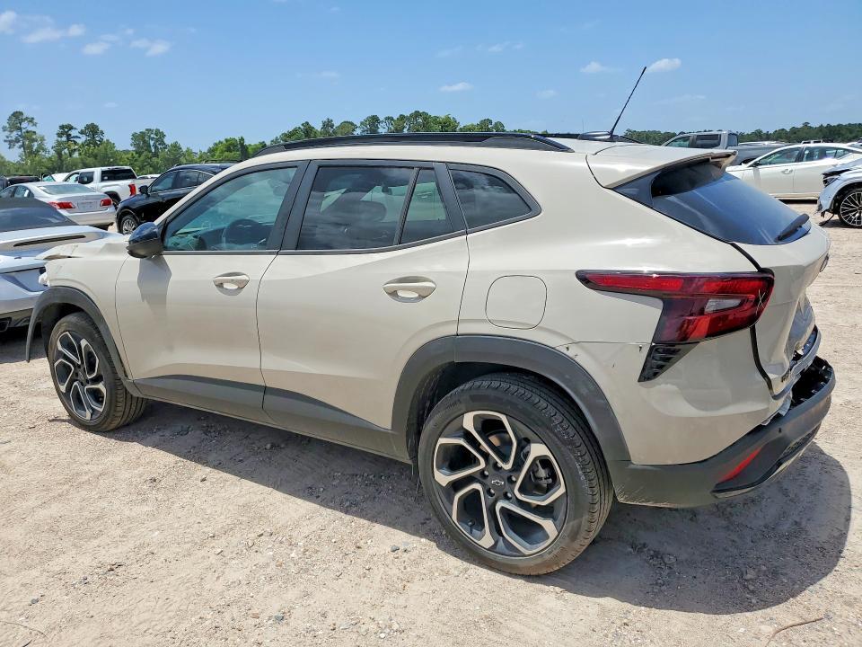 2026 CHEVROLET TRAX 2RS — Фото 2 из 13