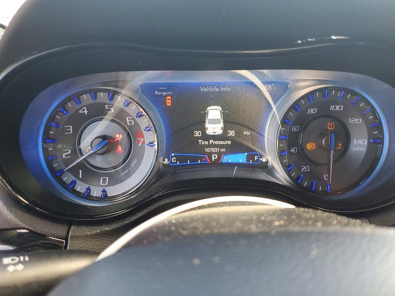 2019 CHRYSLER 300 S — Фото 9 из 12