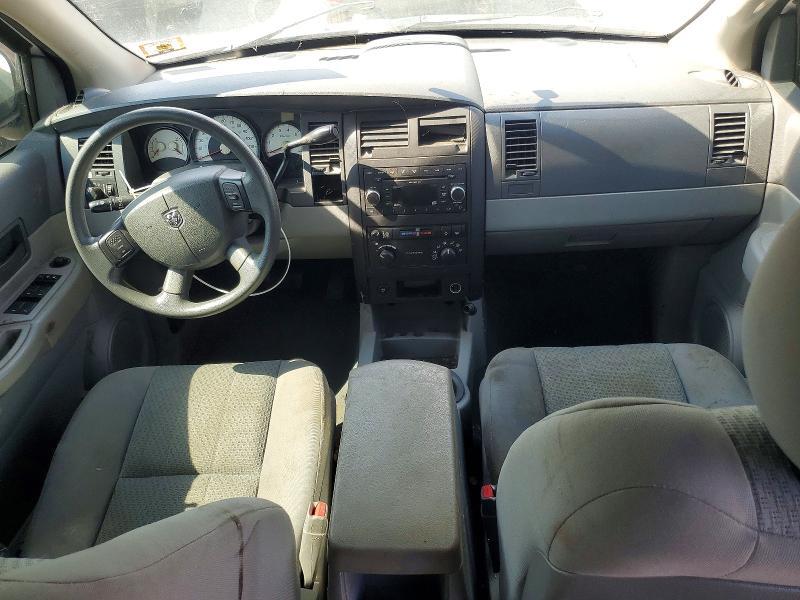 2008 DODGE DURANGO SXT — Фото 8 из 13