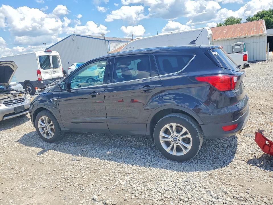 2019 FORD ESCAPE SE — Фото 2 из 13