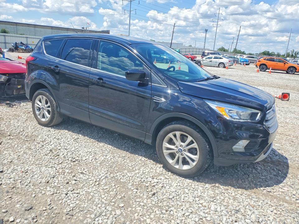 2019 FORD ESCAPE SE — Фото 4 из 13