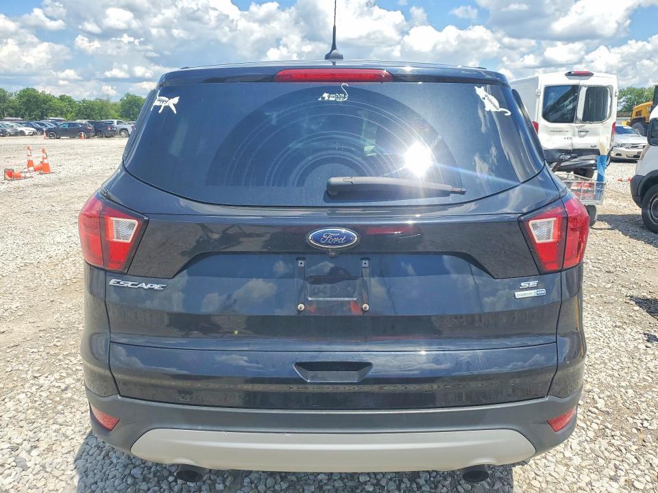 2019 FORD ESCAPE SE — Фото 6 из 13