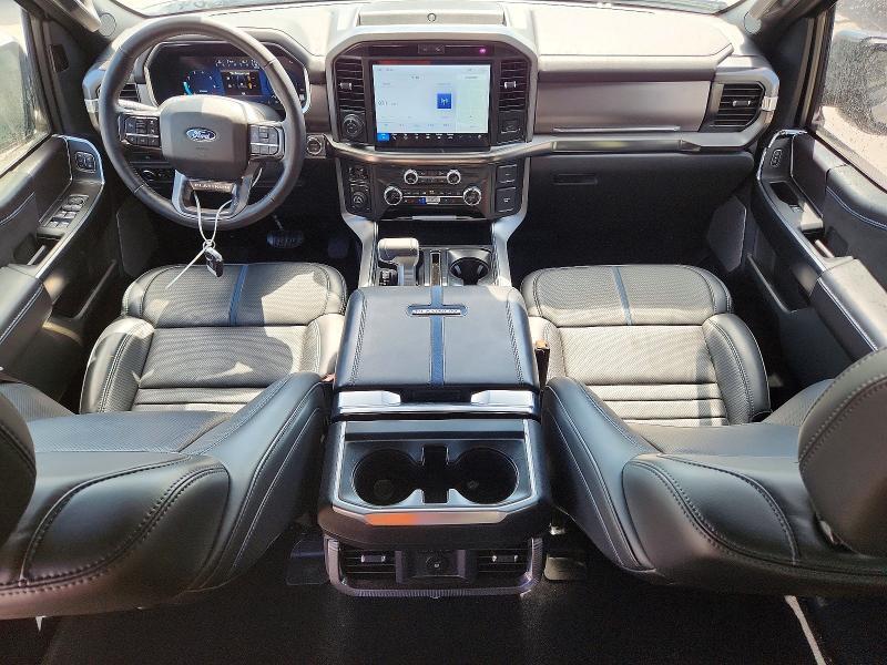 2025 FORD F150 PLATINUM — Фото 8 из 12