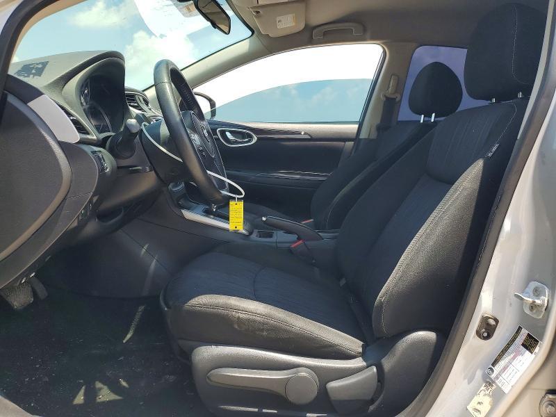 2019 NISSAN SENTRA SV — Фото 7 из 12