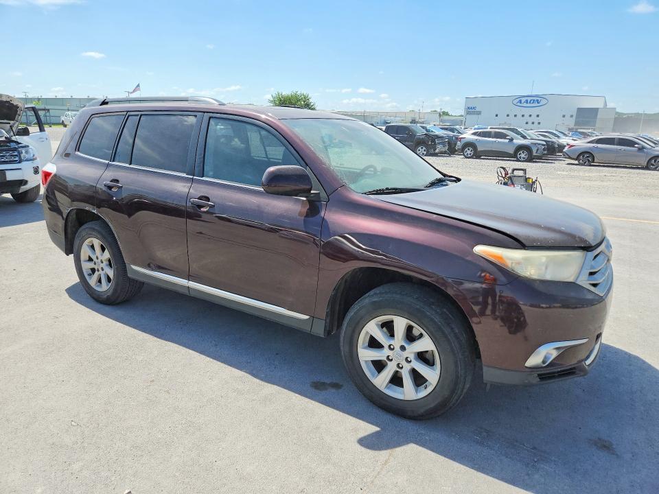 2011 TOYOTA HIGHLANDER SE — Фото 4 из 13
