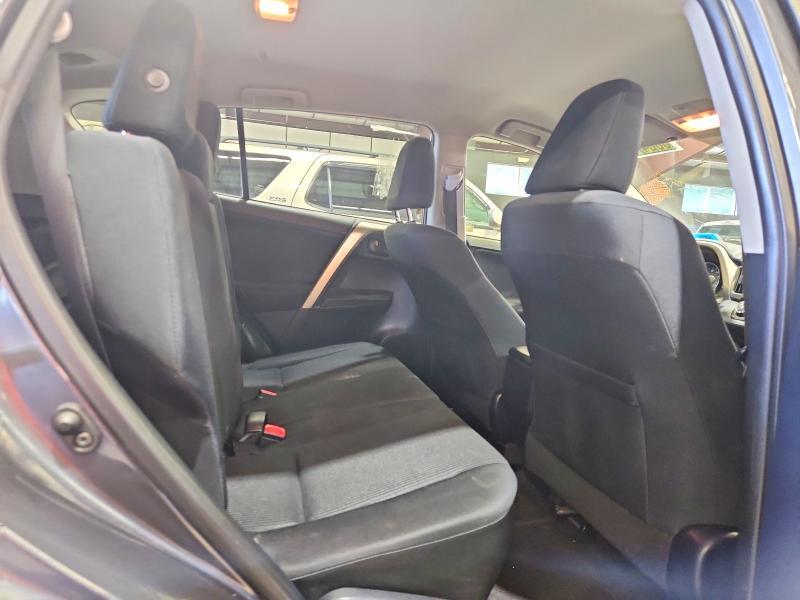 JTMBFREVXFJ040217 2015 TOYOTA RAV4 photo no. 11