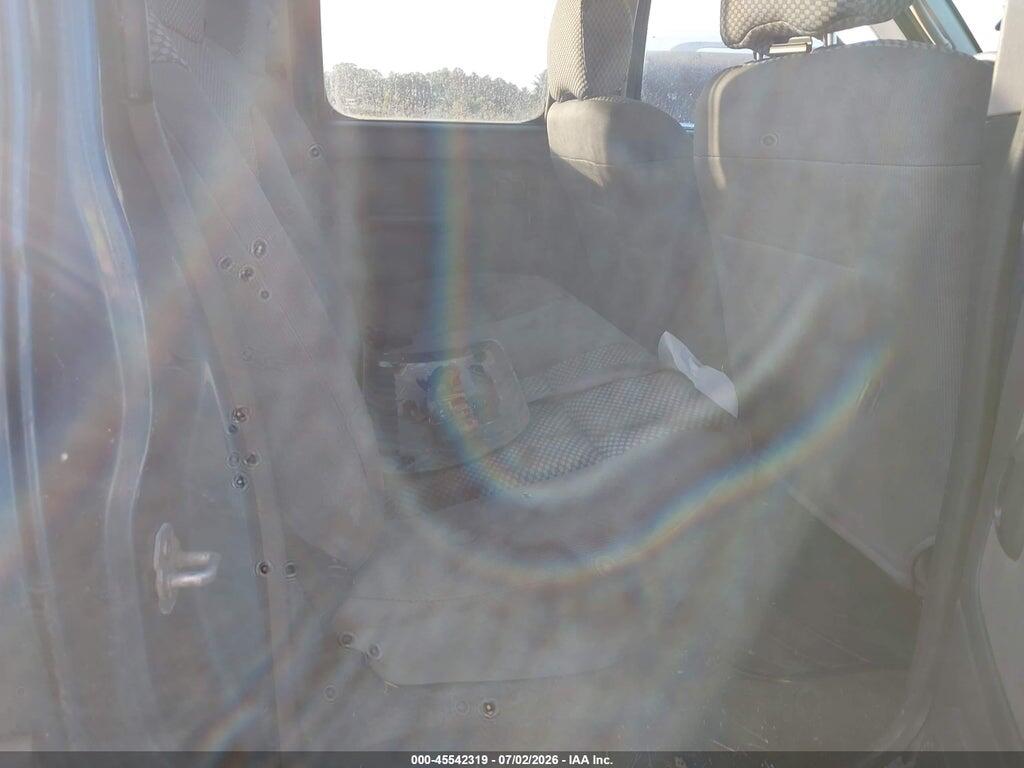 1N6ED29Y02C316009 2002 NISSAN FRONTIER photo no. 8