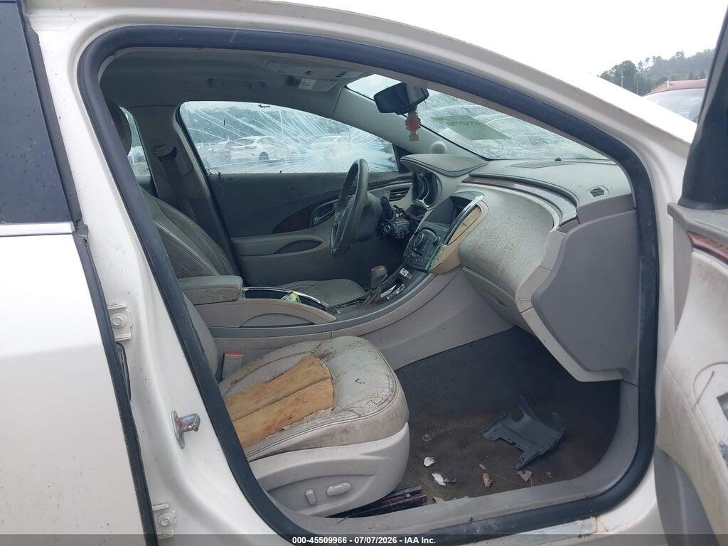 1G4GC5EC6BF329755 2011 BUICK LACROSSE photo no. 5