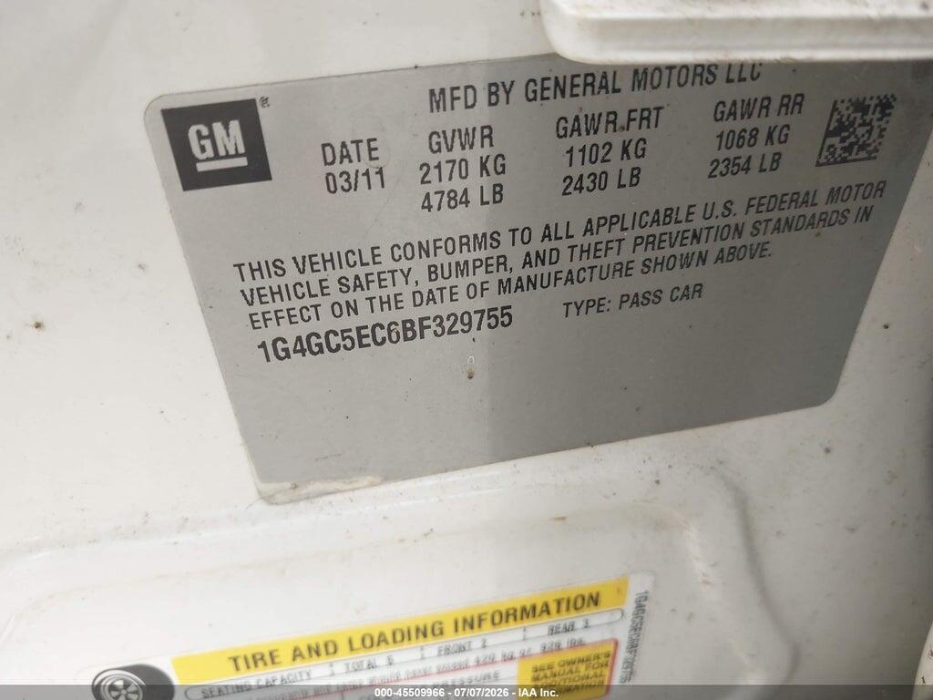 1G4GC5EC6BF329755 2011 BUICK LACROSSE photo no. 9