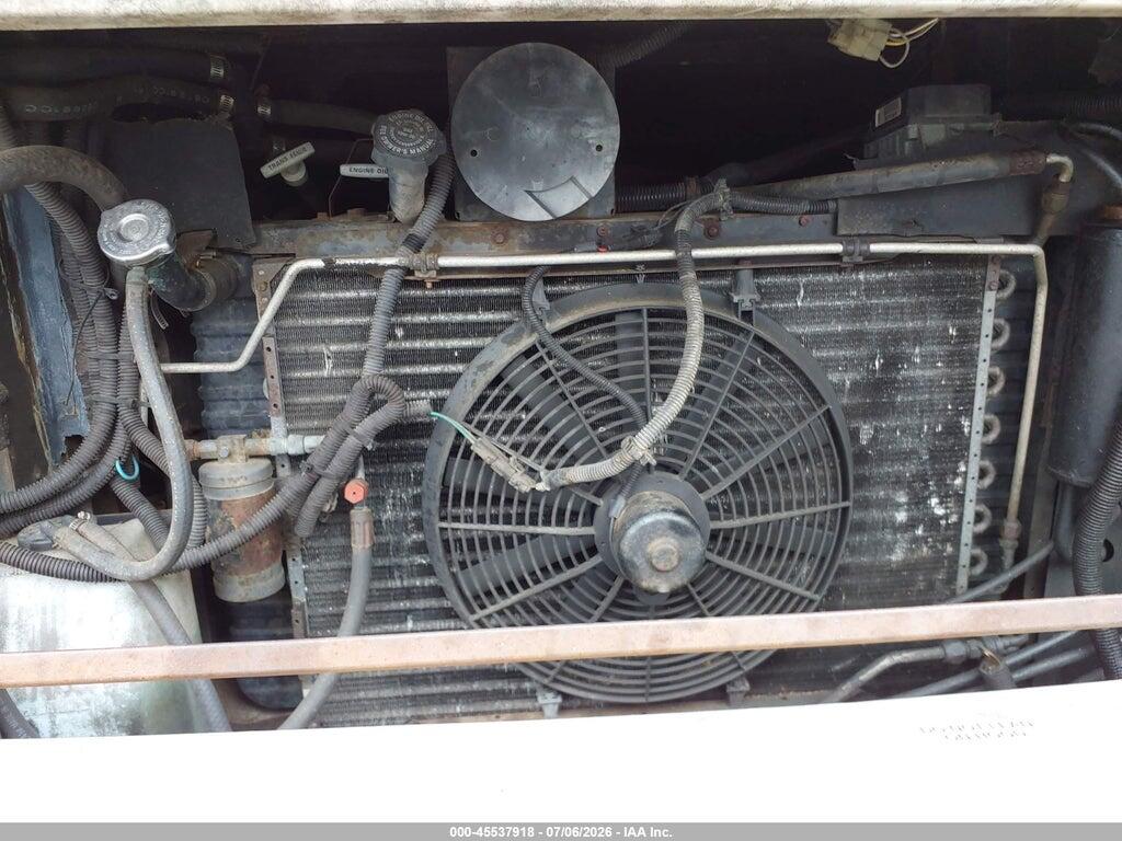 1GBKP37N4N3300741 1992 CHEVROLET P30 photo no. 12