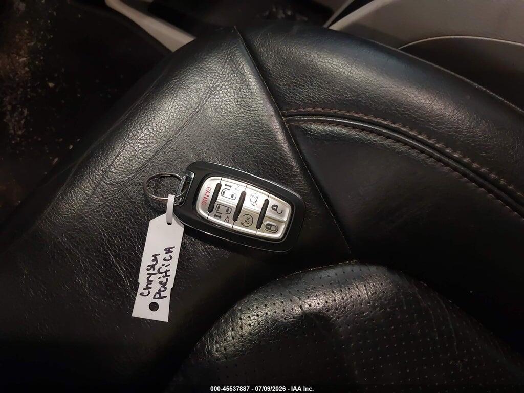 2C4RC1BG3LR134767 2020 CHRYSLER PACIFICA photo no. 11