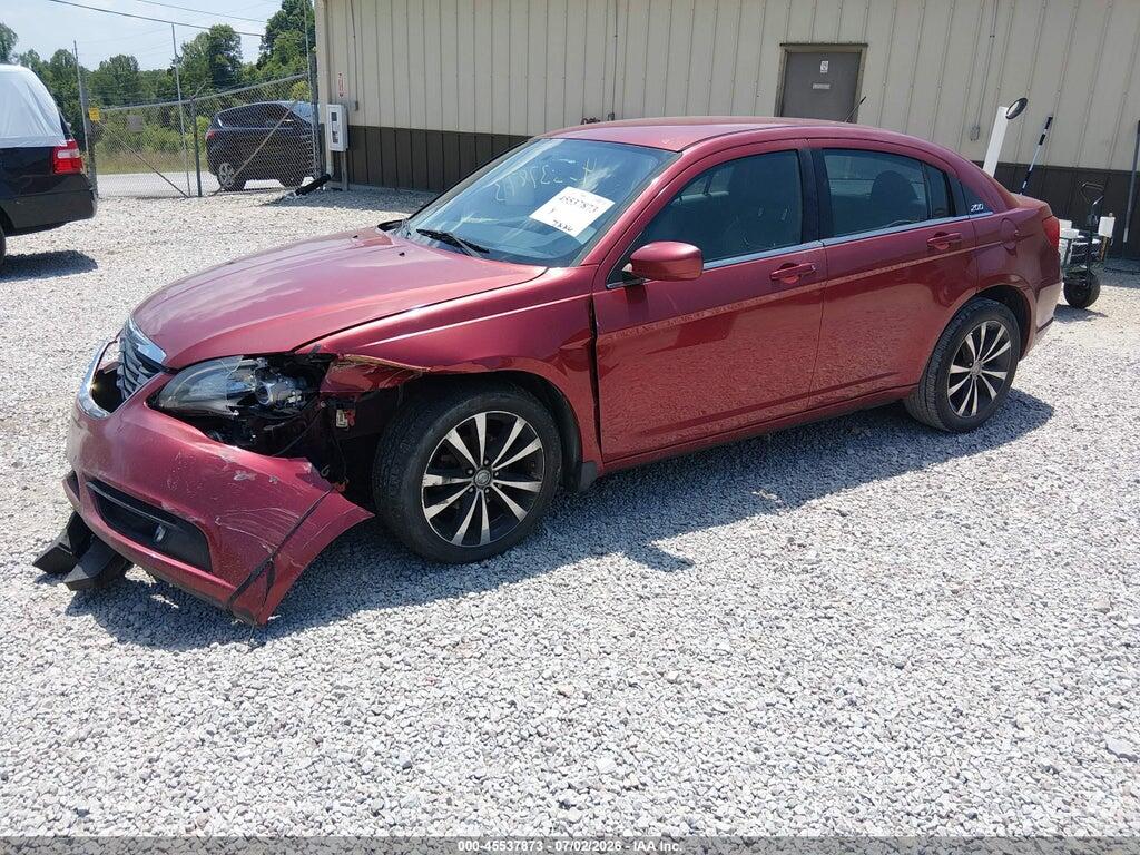 1C3CCBHG2CN327240 2012 CHRYSLER 200 photo no. 2