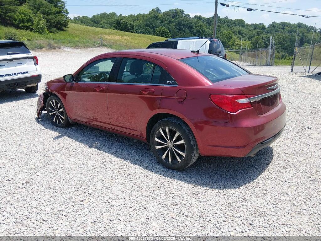 1C3CCBHG2CN327240 2012 CHRYSLER 200 photo no. 3