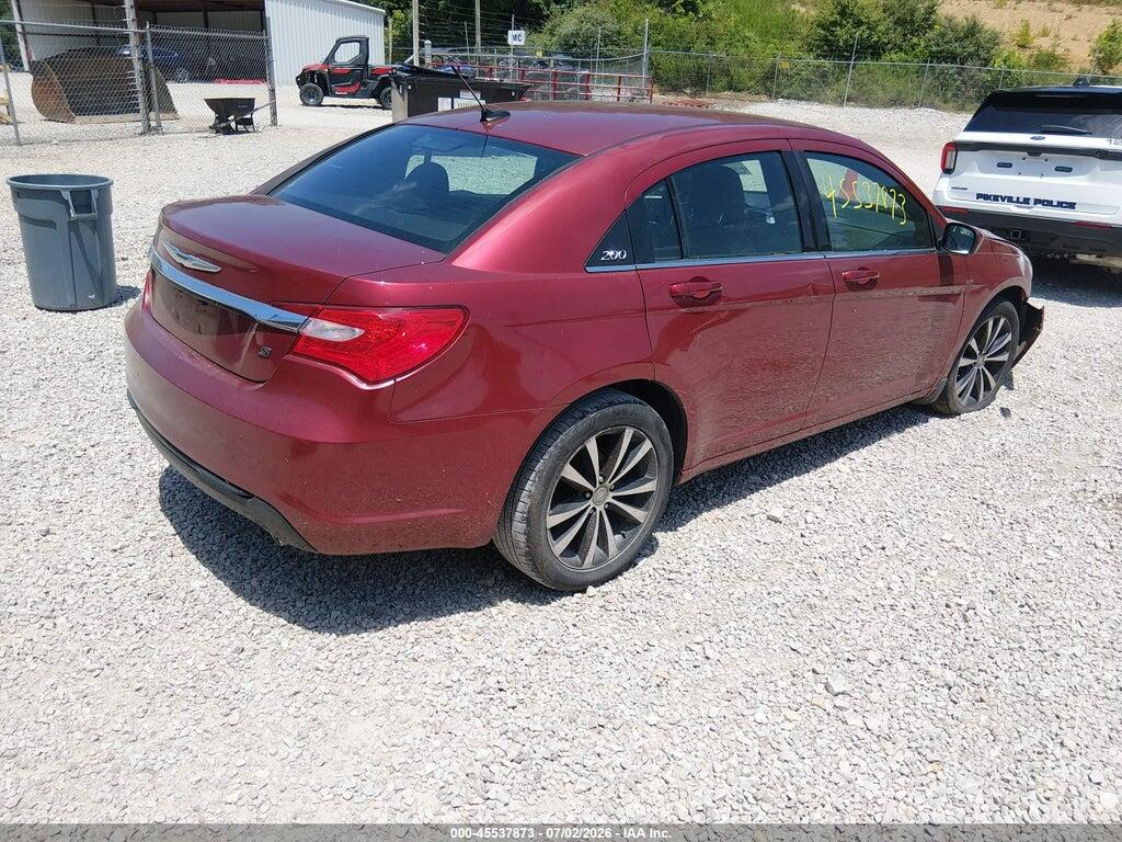 1C3CCBHG2CN327240 2012 CHRYSLER 200 photo no. 4