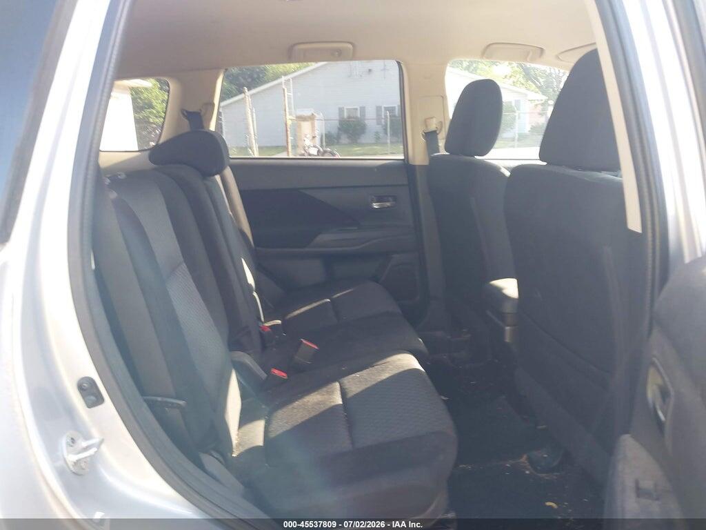 JA4AD2A31EZ000275 2014 MITSUBISHI OUTLANDER photo no. 8