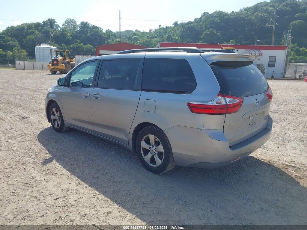 5TDKK3DC8FS682673 2015 TOYOTA SIENNA photo no. 3