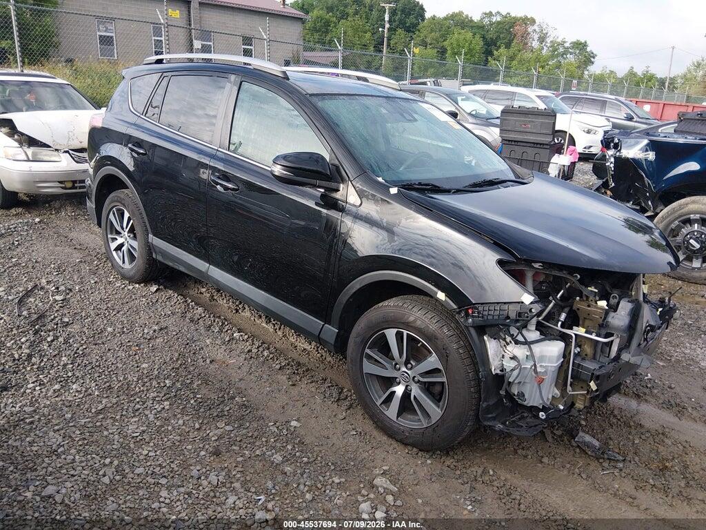 2T3RFREVXHW551638 2017 TOYOTA RAV4 photo no. 1