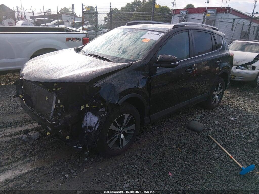 2T3RFREVXHW551638 2017 TOYOTA RAV4 photo no. 2