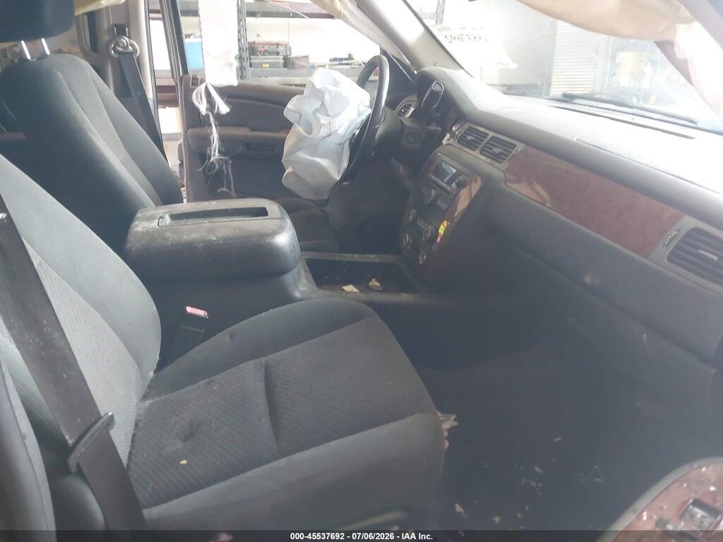1GNFK16328J117670 2008 CHEVROLET SUBURBAN 1500 photo no. 5