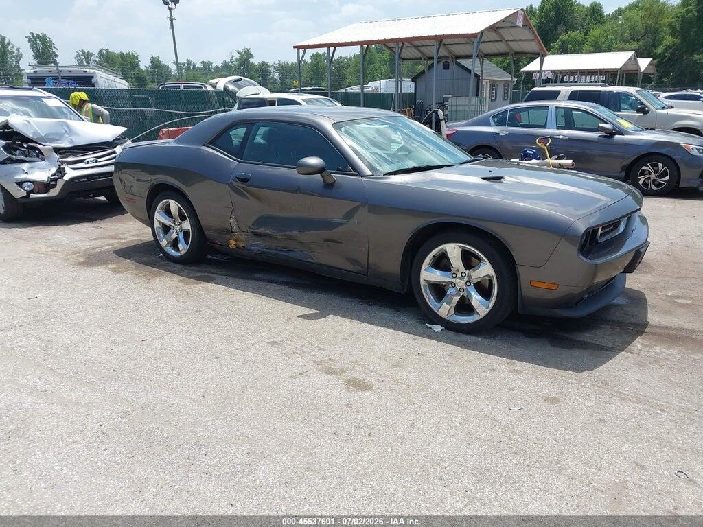 2C3CDYAG7DH610768 2013 DODGE CHALLENGER photo no. 1