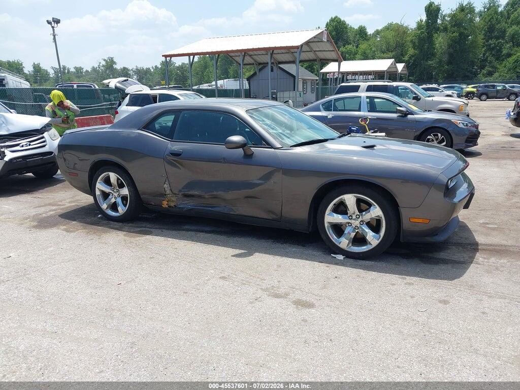 2C3CDYAG7DH610768 2013 DODGE CHALLENGER photo no. 6