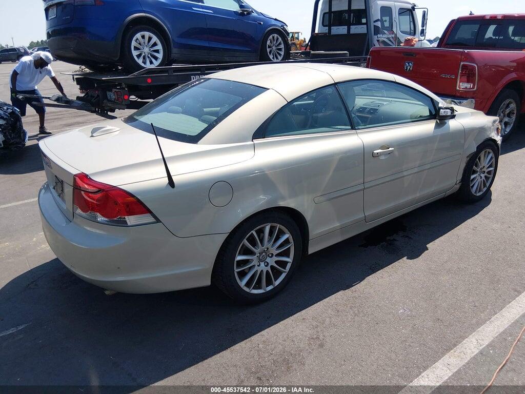 YV1MC67218J046410 2008 VOLVO C70 photo no. 4