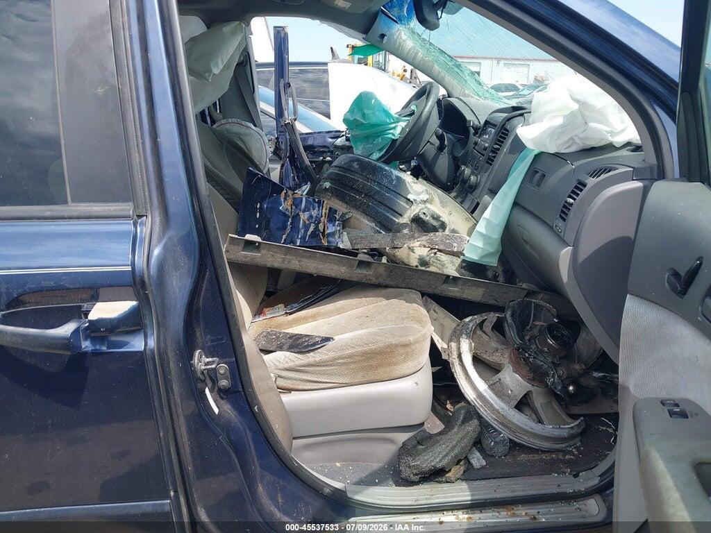 KNDMB233686207577 2008 KIA SEDONA photo no. 5