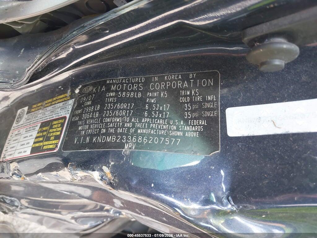 KNDMB233686207577 2008 KIA SEDONA photo no. 9
