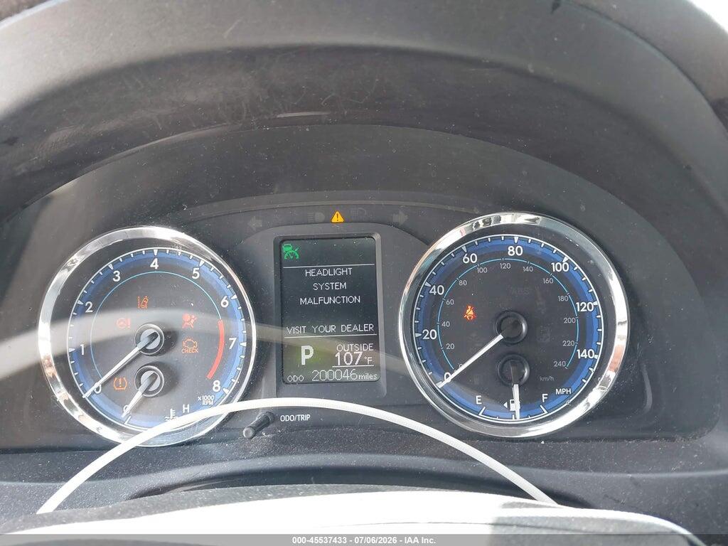 5YFBURHE6HP724312 2017 TOYOTA COROLLA photo no. 7