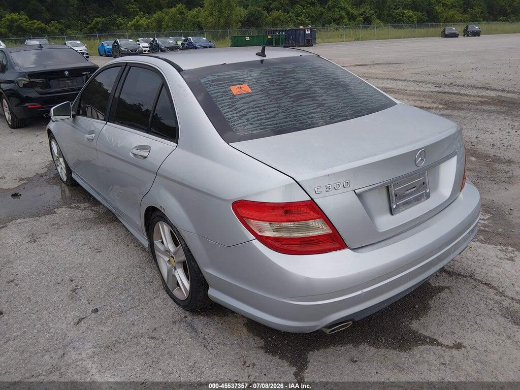 WDDGF5EB3AR098027 2010 MERCEDES-BENZ C 300 photo no. 3