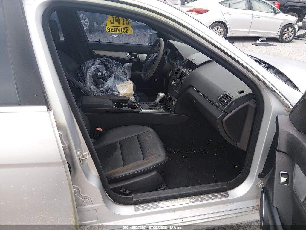 WDDGF5EB3AR098027 2010 MERCEDES-BENZ C 300 photo no. 5