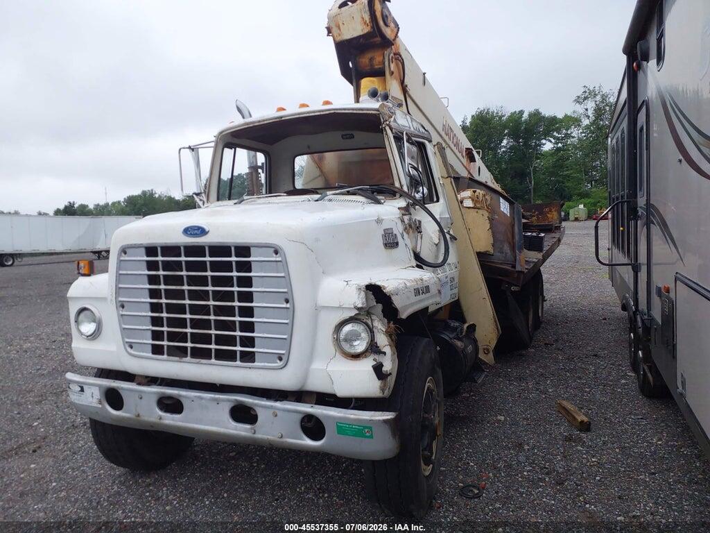 1FDYW80U7FVA66152 1985 FORD N-SERIES photo no. 2