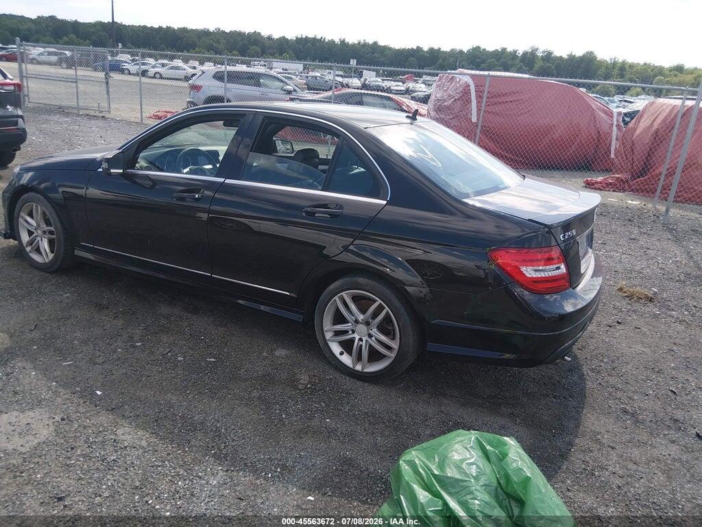 WDDGF4HB0ER305629 2014 MERCEDES-BENZ C 250 photo no. 3