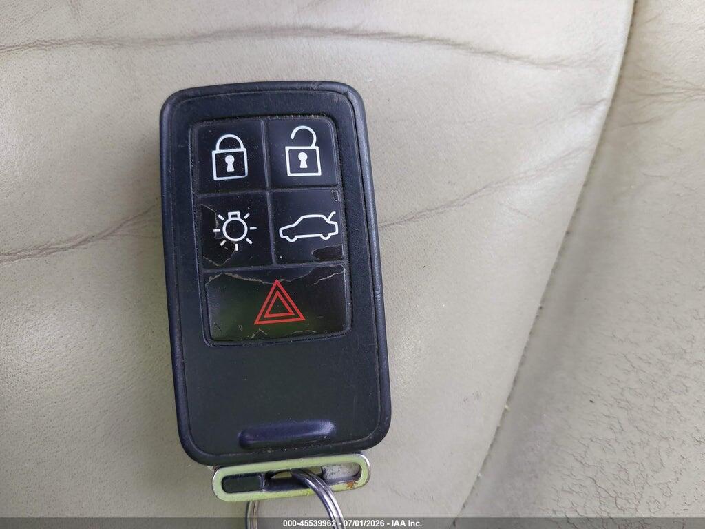 YV4940DZ3C2305633 2012 VOLVO XC60 photo no. 11
