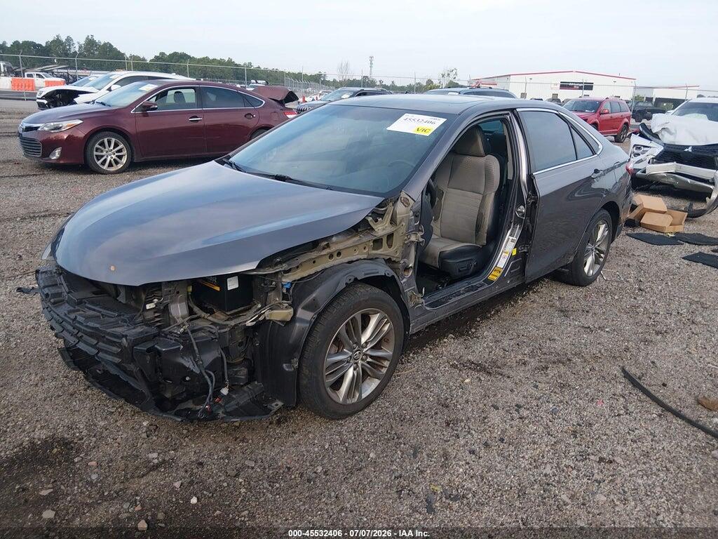 4T1BF1FK7FU485109 2015 TOYOTA CAMRY photo no. 2