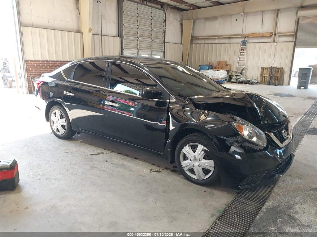 3N1AB7AP3JY319986 2018 NISSAN SENTRA photo no. 1