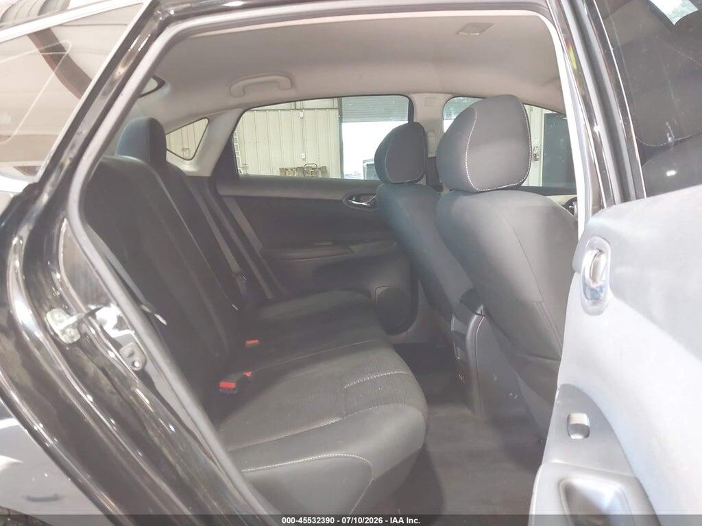 3N1AB7AP3JY319986 2018 NISSAN SENTRA photo no. 8