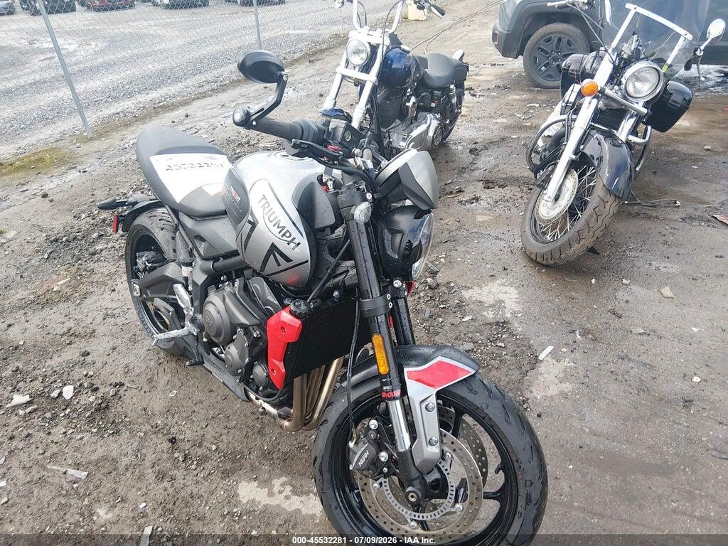 SMTL10UL7PTBL4077 2023 TRIUMPH MOTORCYCLE TRIDENT 660 photo no. 1