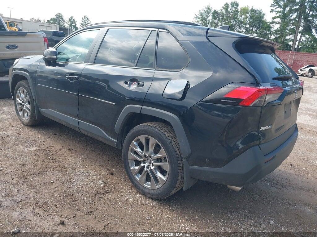 2T3C1RFV2MW108767 2021 TOYOTA RAV4 photo no. 3