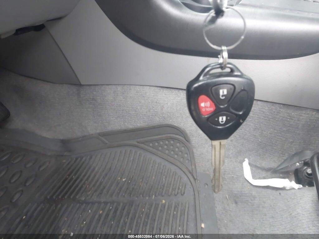 2T3BF4DV1CW210143 2012 TOYOTA RAV4 photo no. 11