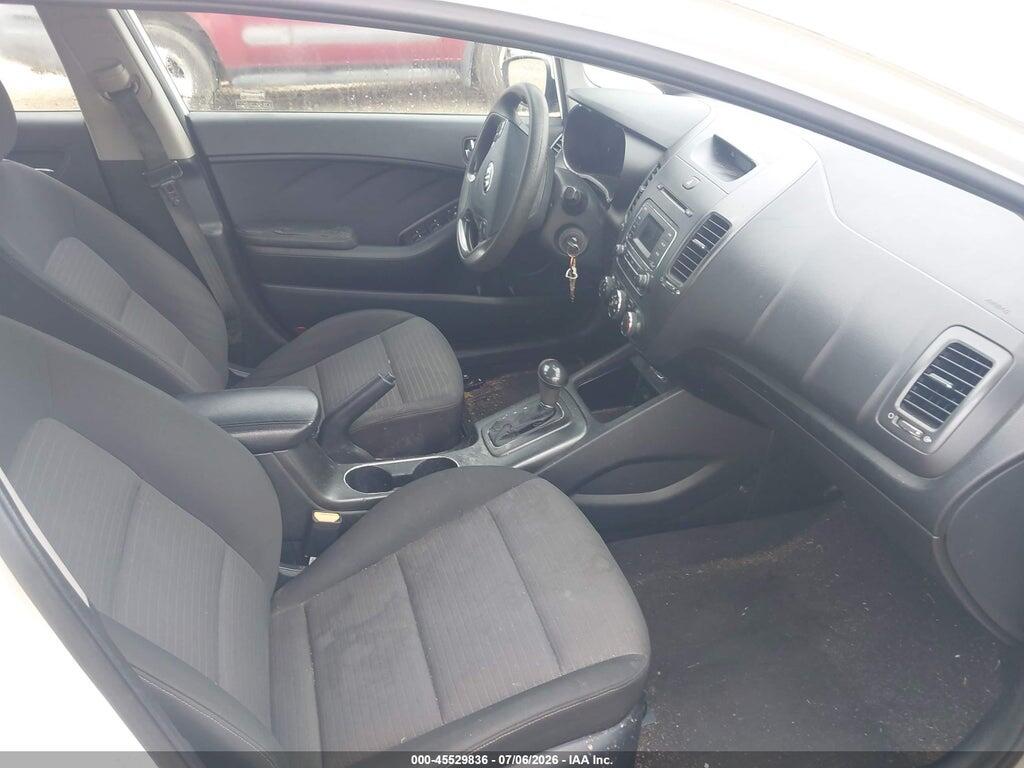 KNAFX4A65F5352452 2015 KIA FORTE photo no. 5