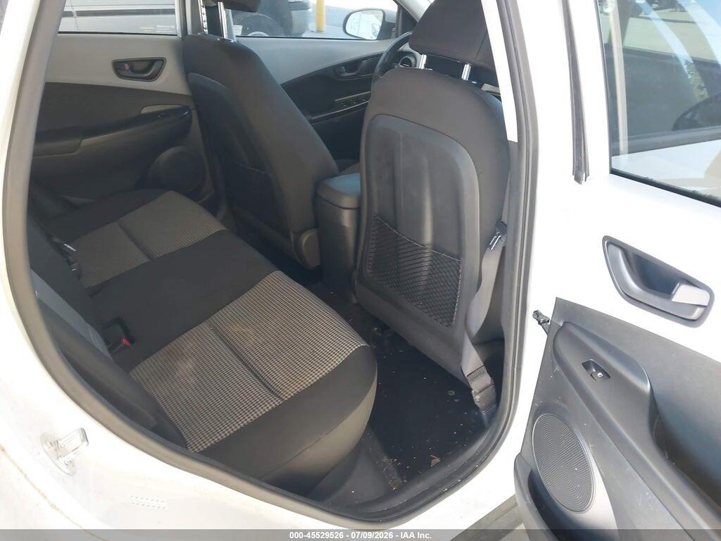 KM8K2CAA8JU150648 2018 HYUNDAI KONA photo no. 8