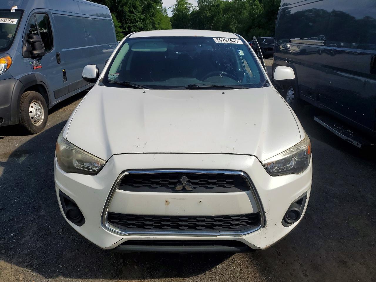 2014 MITSUBISHI OUTLANDER SPORT ES — Фото 5 из 13