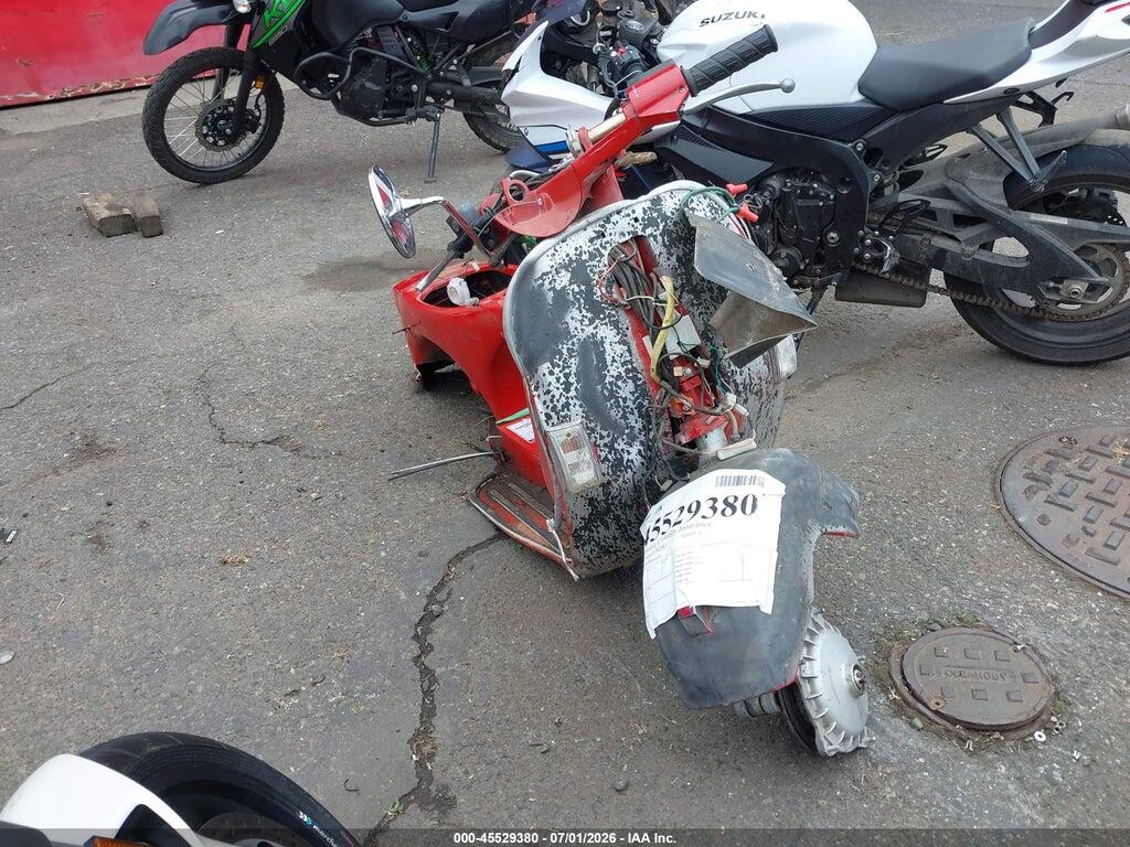 MD7CG84A883118144 2008 GENUINE SCOOTER CO. STELLA photo no. 1