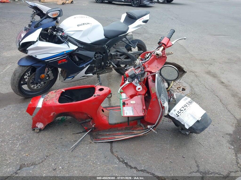 MD7CG84A883118144 2008 GENUINE SCOOTER CO. STELLA photo no. 11
