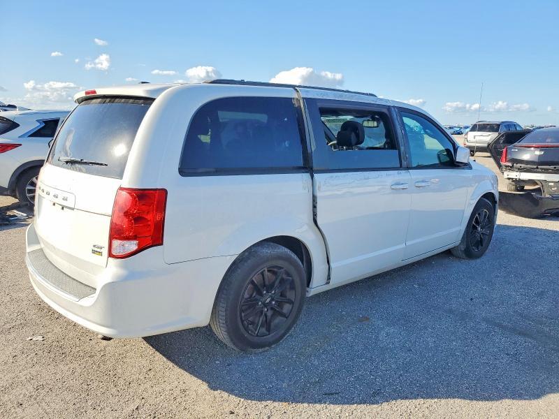 2019 DODGE GRAND CARAVAN GT — Фото 3 из 12