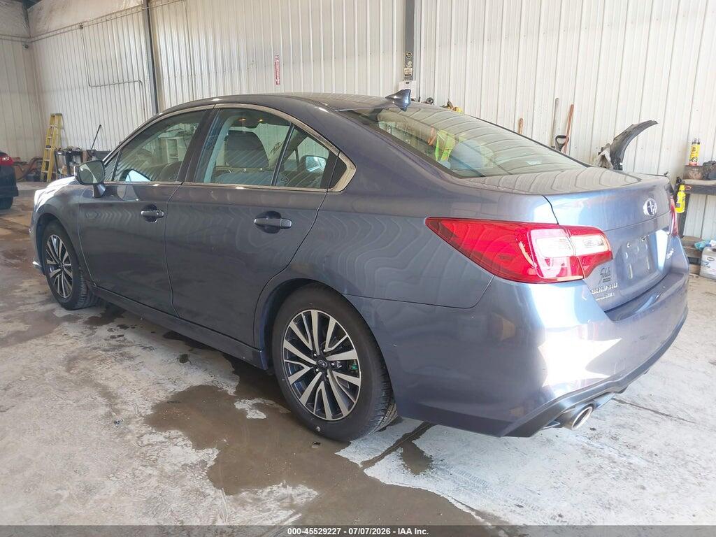 4S3BNAF66J3045049 2018 SUBARU LEGACY photo no. 3