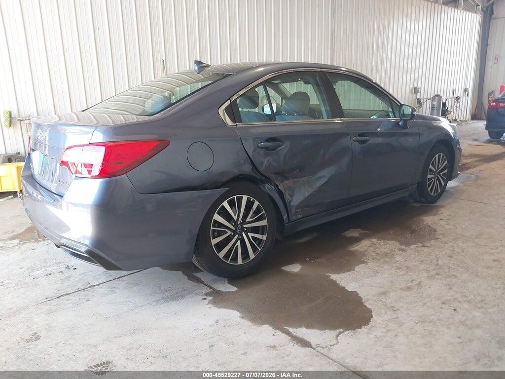4S3BNAF66J3045049 2018 SUBARU LEGACY photo no. 4