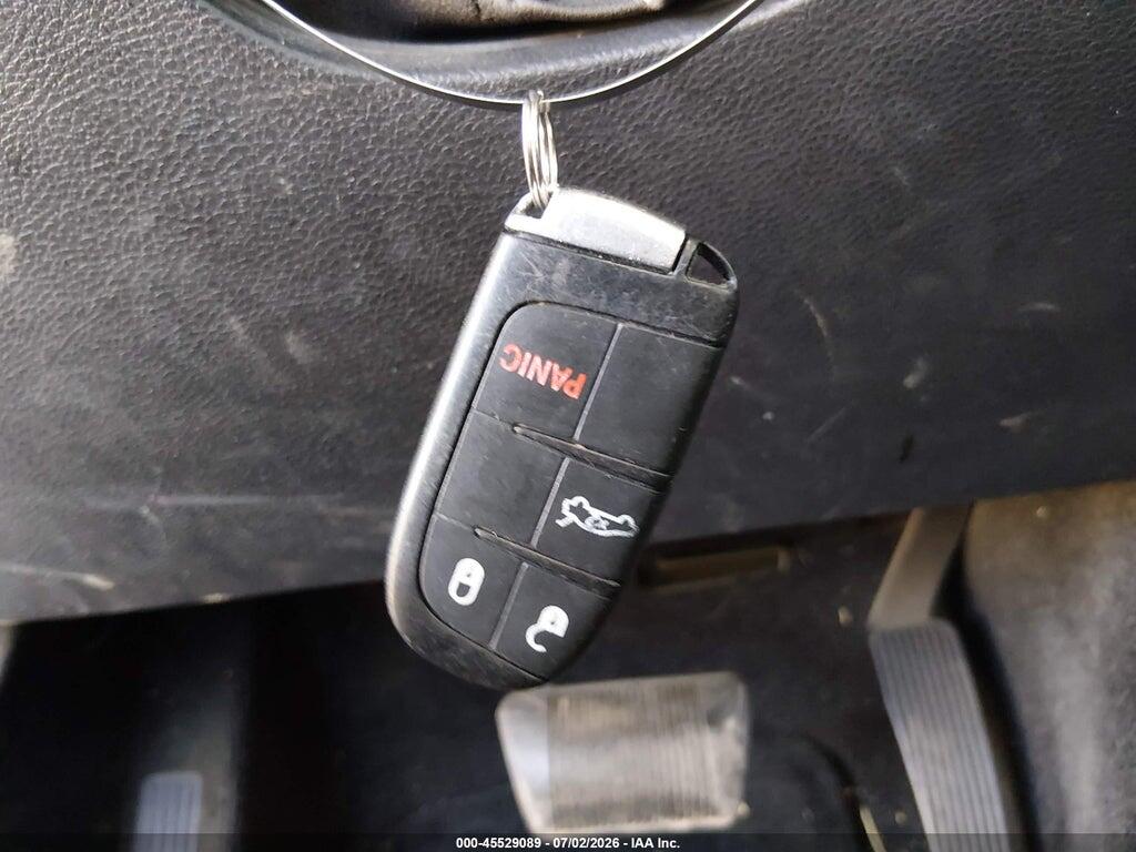 2C3CDZBG7FH710814 2015 DODGE CHALLENGER photo no. 11